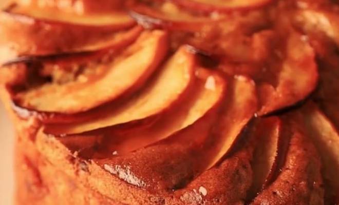 Пирог шарлотка с яблоками сверху рецепт