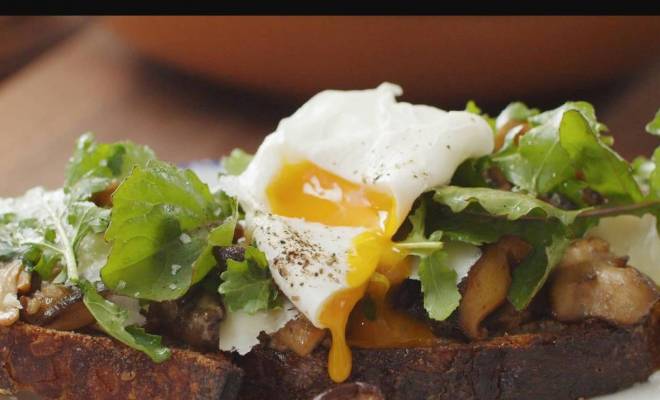 Бутерброд тост с грибами, яйцом и сыром Гордона Рамзи рецепт