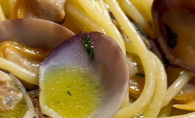 Паста Спагетти с моллюсками вонголе рецепт