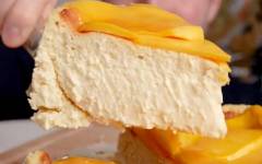 Чизкейк с манго с выпечкой в духовке из сливочного сыра и сливок
