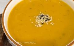 Тыквенный суп пюре с морковью и луком