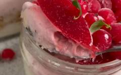 Домашний йогурт с ягодным желе