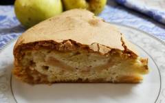 Пирог Шарлотка с яблоками классическая с хрустящей корочкой