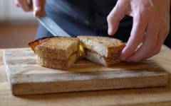 Бутерброд Сэндвич с сыром на гриле Гордона Рамзи