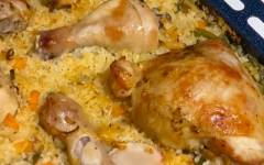 Рис с овощами и курицей в духовке