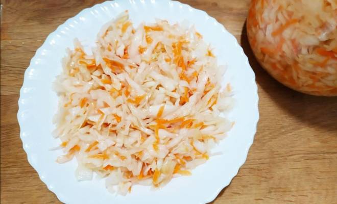 Соленая капуста с морковью в банке рецепт