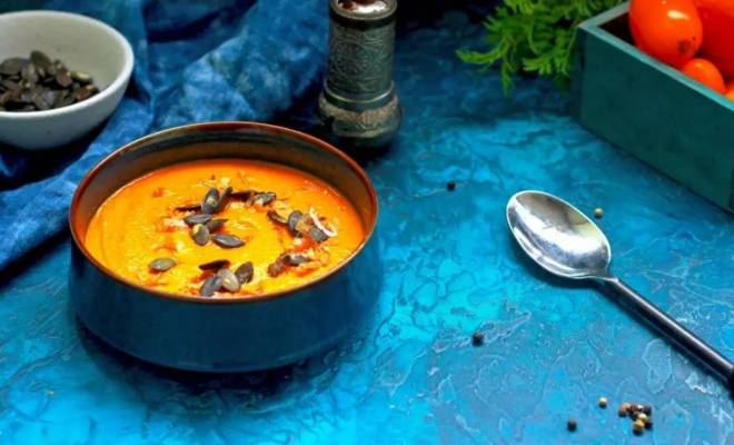 Тыквенный крем-суп с печеными овощами с помидорами рецепт
