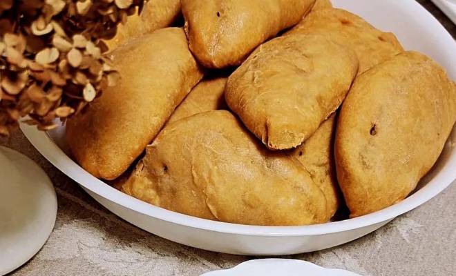 Татарские пирожки с луком и картофелем на кефире в духовке рецепт