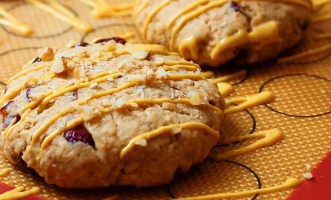 Овсяное печенье с грецкими орехами и клюквой рецепт