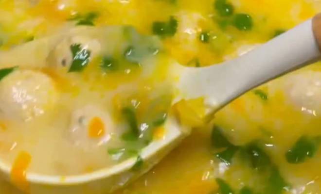 Сливочный суп с фрикадельками куриными и плавленным сыром рецепт