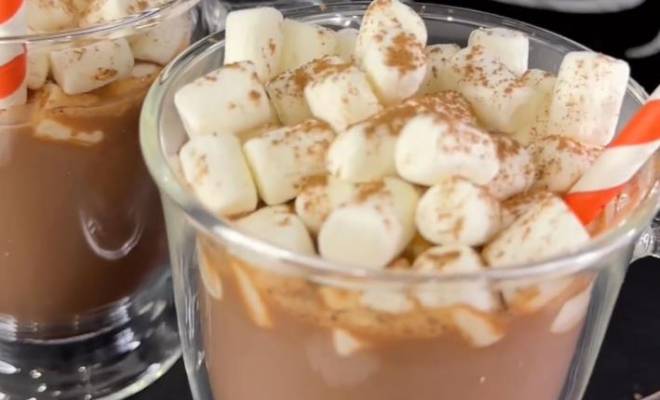 Горячий шоколад с молоком, какао и маршмеллоу рецепт