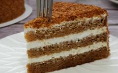 Бисквитный ПП торт Медовик со сметанным кремом