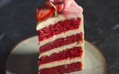 Торт Красный Бархат со сметанным кремом