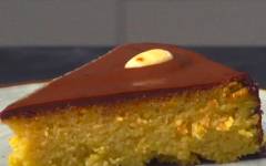 Мандариновый пирог из свежих мандаринов с шоколадной глазурью в духовке