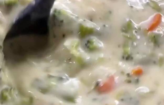 Сырный суп с брокколи и сыром рецепт
