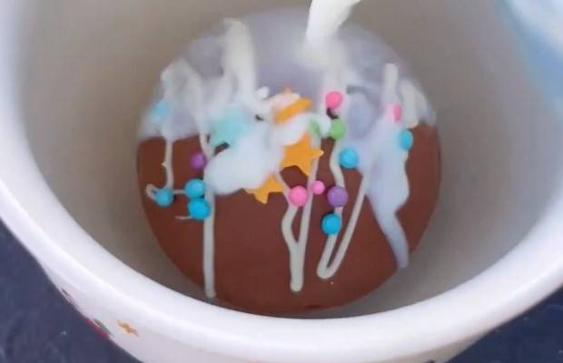 Десерт шоколадная бомба с маршмеллоу рецепт