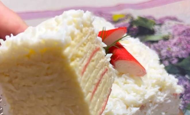 Закусочный торт из крабовых палочек рецепт