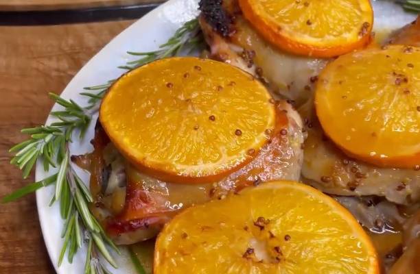 Запечённые куриные бедра в апельсиновом маринаде рецепт