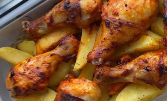 Запечь куриные ножки с картошкой в духовке рецепт