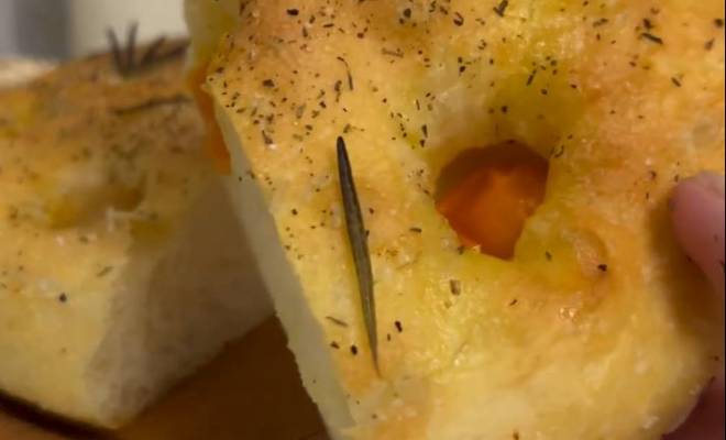 Хлеб Фокачча с томатами рецепт