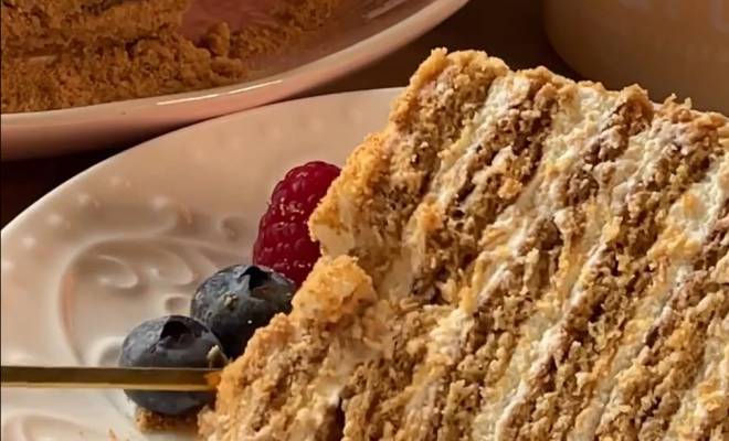 Сметанно медовый торт Медовик рецепт