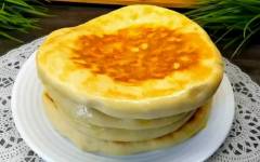 Хачапури с сыром на кефире за 15 минут
