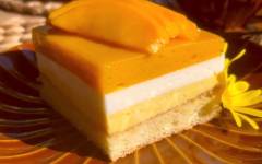 Манговый торт с творожным сыром