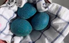 Блестящие яйца в вине на пасху как сделать