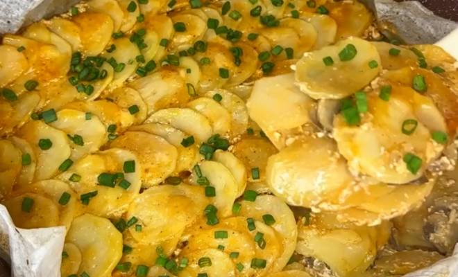 Вкусный картофель с грибами в духовке рецепт