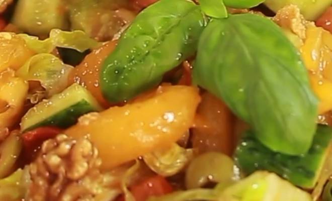 Итальянский салат панцанелла классический рецепт