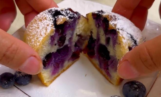 Нежнейшие кексы с голубикой рецепт