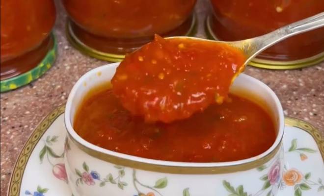 Аджика из помидор, болгарского перца и чеснока на зиму рецепт