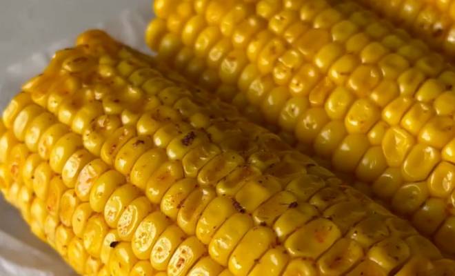 Как запечь кукурузу в масле в духовке в рукаве для запекания рецепт