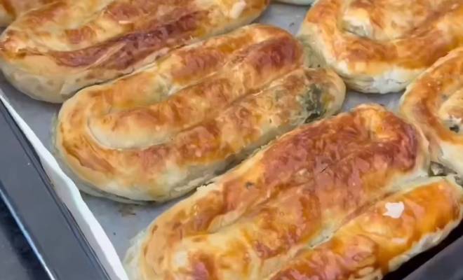 Видео Пирог со шпинатом и сыром фета рецепт