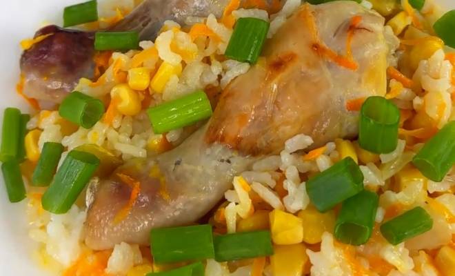 Запеченные куриные ножки с рисом и овощами в духовке рецепт