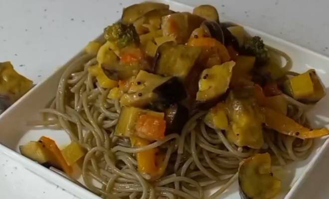 Видео Тушёные овощи: Болгарский перец, Брокколи, Баклажаны и Помидоры рецепт