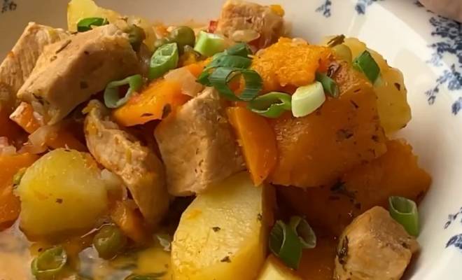 Картофель с мясом в мультиварке, пошаговый рецепт на ккал, фото, ингредиенты - Solomeya