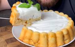 Бисквитный творожный пирог с кремом