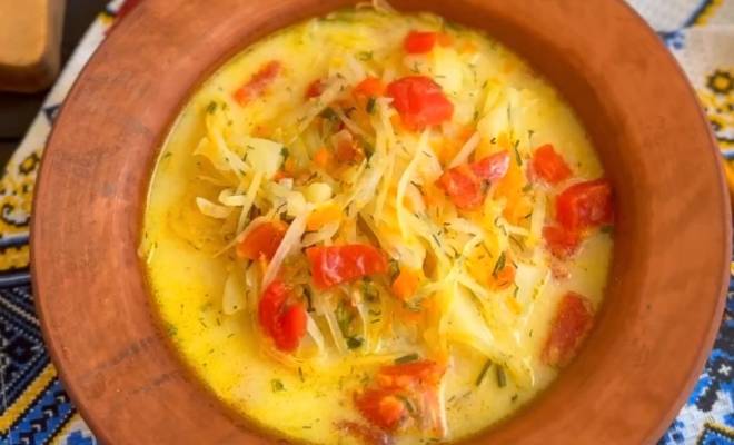 Сырный суп с капустой, помидорами и плавленым сыром рецепт
