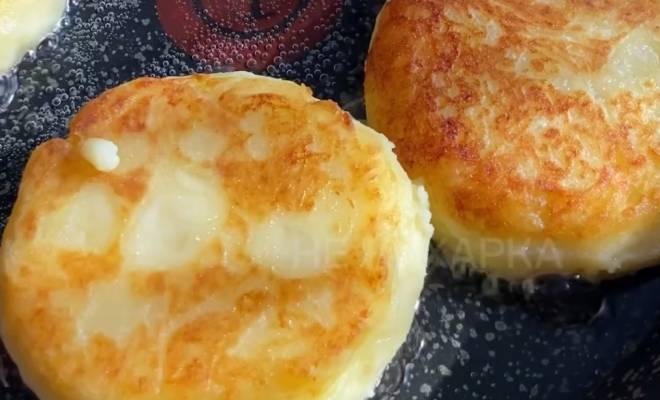 Картофельные котлеты с начинкой из яйца и сыра рецепт