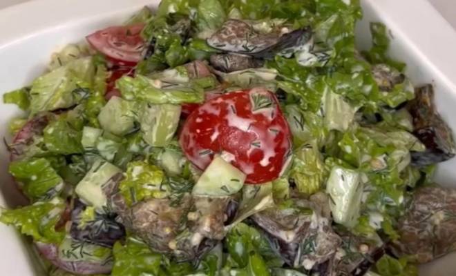 Салат с баклажанами, помидорами и огурцами рецепт