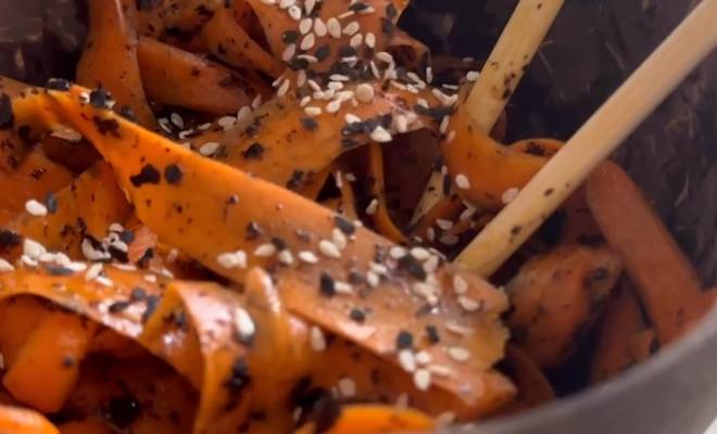 Видео Салат из моркови и нори рецепт