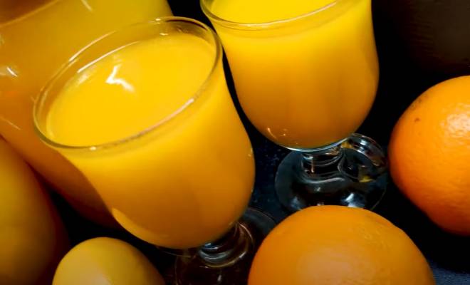 Видео Сок из тыквы, апельсинов и лимона с мякотью на зиму рецепт