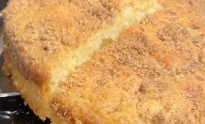 Видео Золотой пирог из пшеничной муки рецепт