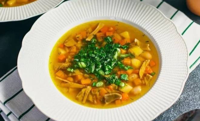 Суп с тыквой, фасолью и грибами белыми рецепт