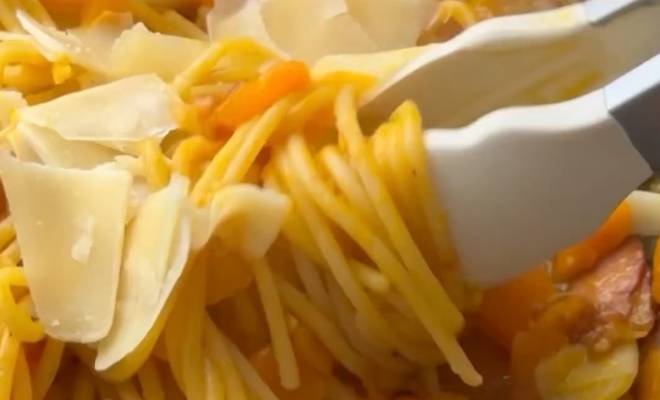 Видео Паста с тыквой и беконом рецепт
