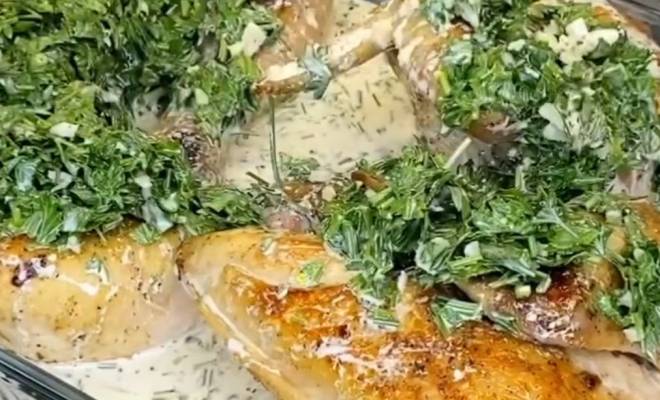 Видео Чкмерули курица в сливочно чесночном соусе рецепт