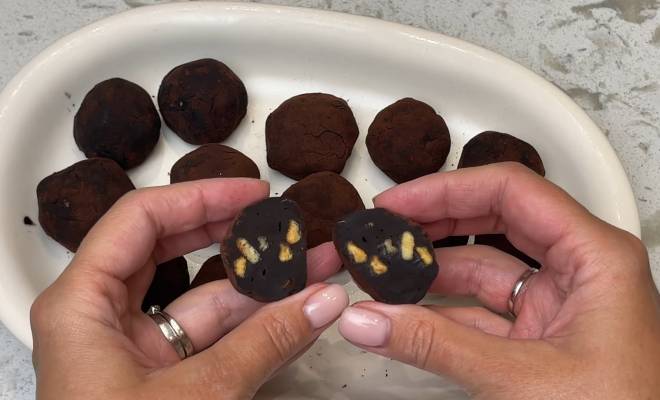 Видео Шоколадные конфеты с орехами домашние рецепт