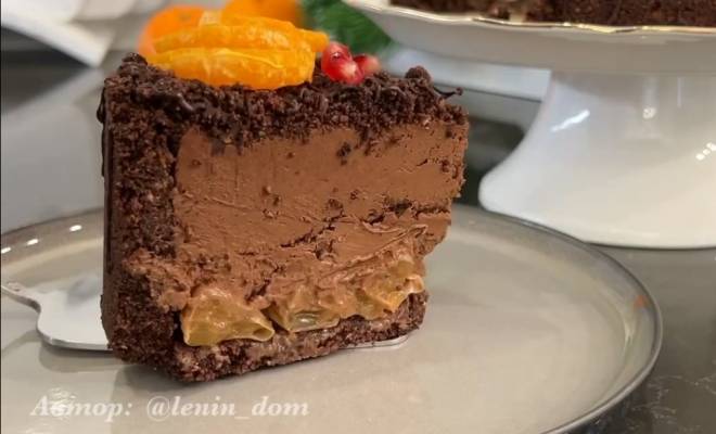 Видео Шоколадный чизкейк без выпечки с мандаринками рецепт