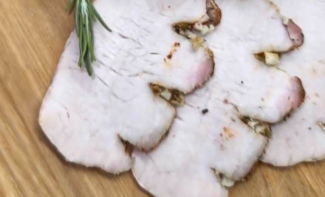 Мясо свинина запеченное с прованскими травами в духовке рецепт